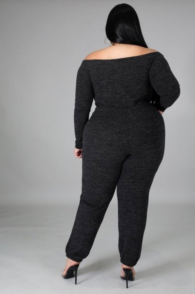 Show Off-Black (Plus Size)